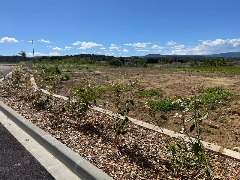 Terrain à bâtir, 400 m² - Leuc (11250)