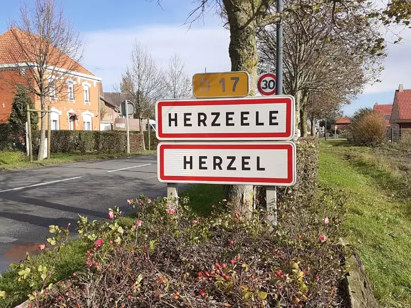 Terrain à bâtir, 526 m² - Herzeele (59470)