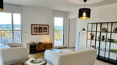 Dernier 4 pièces à 12 min du cours Mirabeau **