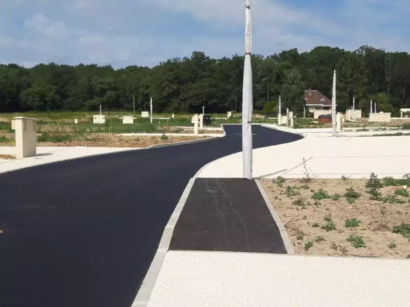 Terrain à bâtir, 555 m² - Hermeray (78125)