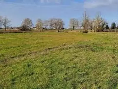 Terrain à bâtir, 1 124 m² - Truyes (37320)