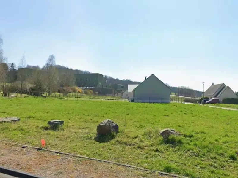 Terrain à bâtir, 644 m² - Orbec (14290)