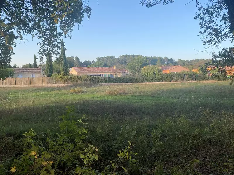 Terrain à bâtir, 410 m² - Bormes-les-Mimosas (83230)