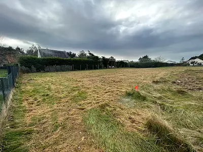 Terrain à bâtir, 370 m²