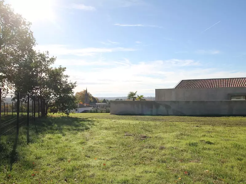 Terrain à bâtir, 602 m² - Villeneuve-lès-Bouloc (31620)
