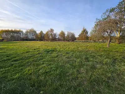Terrain à bâtir, 700 m²