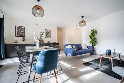 PASSAGE DE FLORE / Annecy