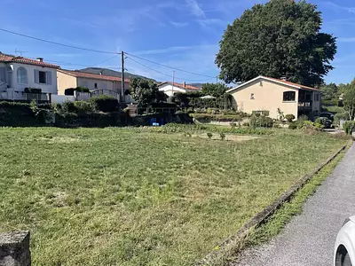 Terrain à bâtir, 393 m²