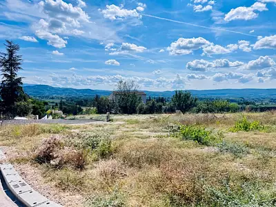 Terrain à bâtir, 767 m²