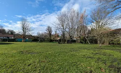 Terrain à bâtir, 1 358 m²