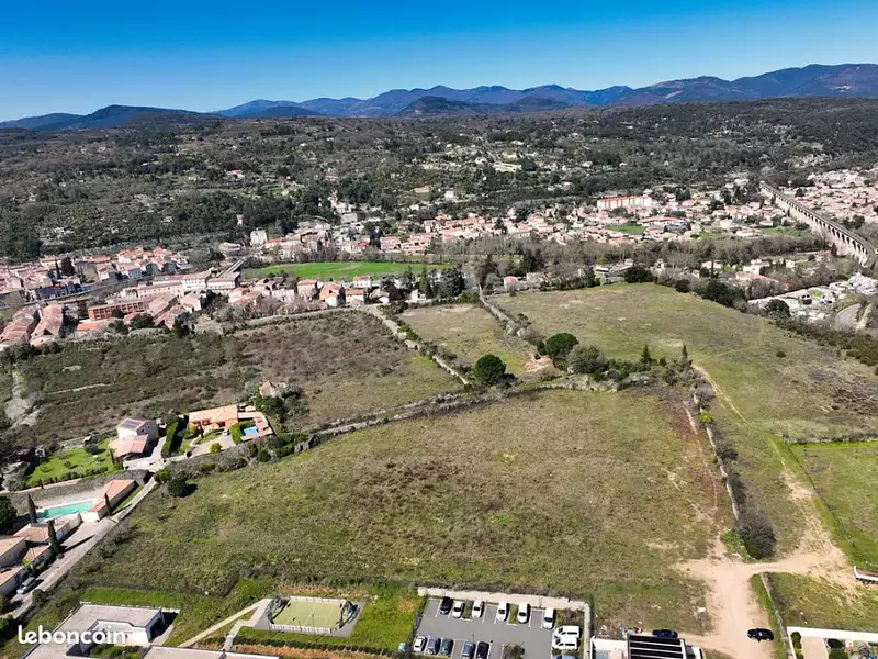 Terrain à bâtir, 372 m² - Bédarieux (34600)