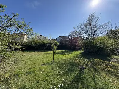 Terrain à bâtir, 655 m²