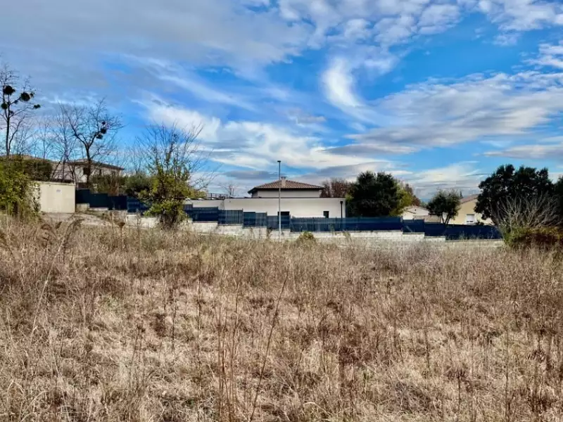 Terrain à bâtir, 865 m² - Montboucher-sur-Jabron (26740)