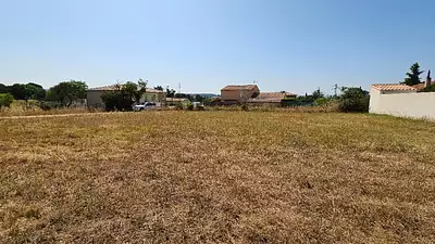 Terrain à bâtir, 650 m²