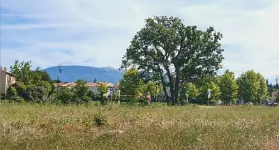 Terrain à bâtir, 294 m²