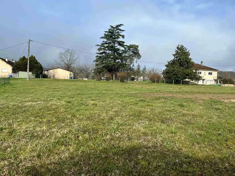 Terrain à bâtir, 883 m² - Pinsac (46200)