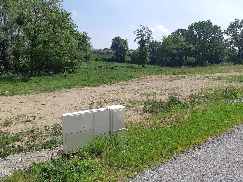 Terrain à bâtir, 750 m² - Châteaugiron (35410)