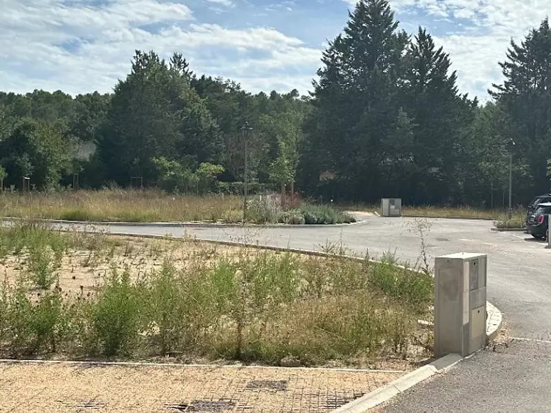 Terrain à bâtir, 413 m² - Peynier (13790)