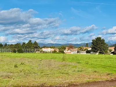 Terrain à bâtir, 690 m²