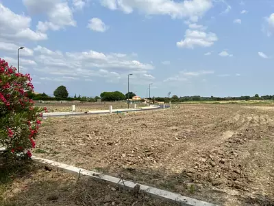 Terrain à bâtir, 700 m²