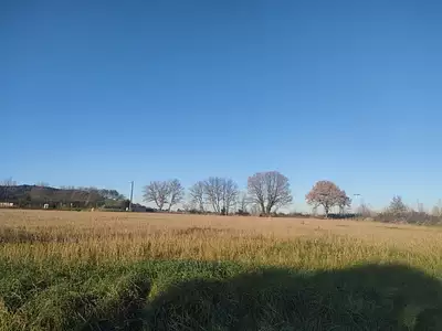 Terrain à bâtir, 674 m²