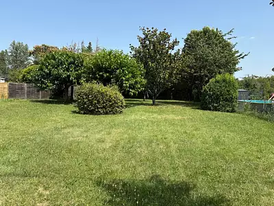 Terrain à bâtir, 850 m²