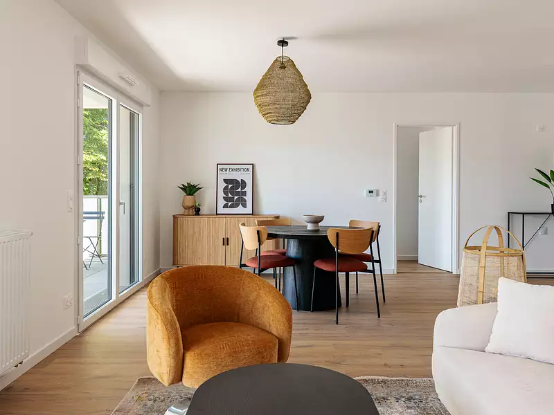 CHARLIZE - Saint-Sébastien-sur-Loire (44230)