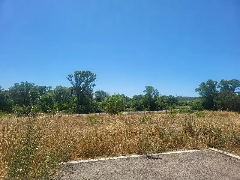 Terrain à bâtir, 1 401 m² - Saint-Mamert-du-Gard (30730)