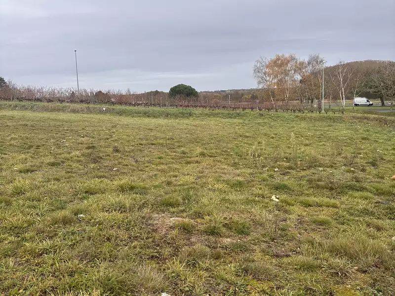 Terrain à bâtir, 379 m² - Brissac Loire Aubance (49320)