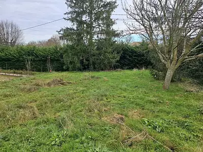 Terrain à bâtir, 842 m²