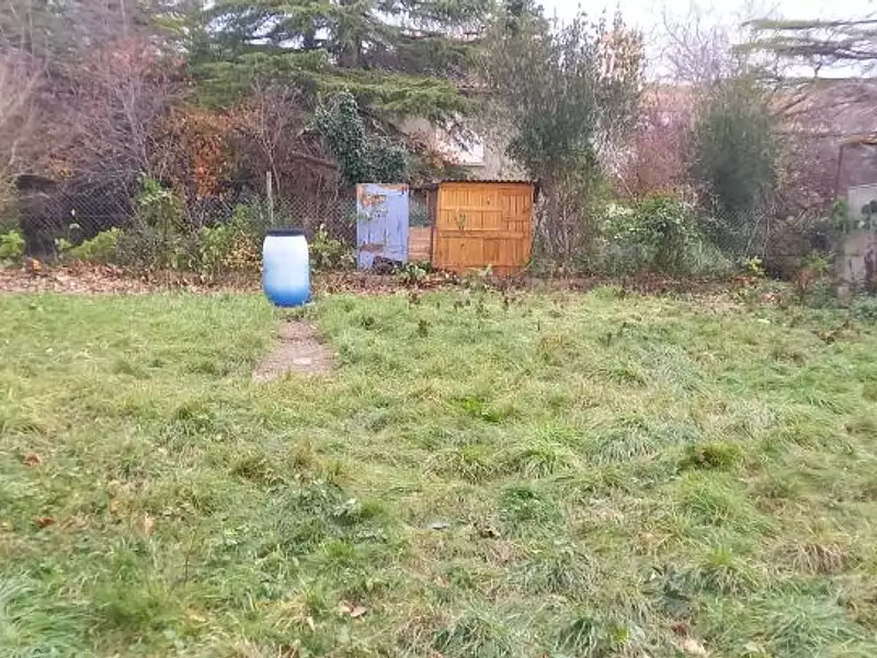 Terrain à bâtir, 300 m² - Lagarrigue (81090)