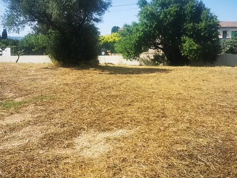 Terrain à bâtir, 542 m² - Aubagne (13400)