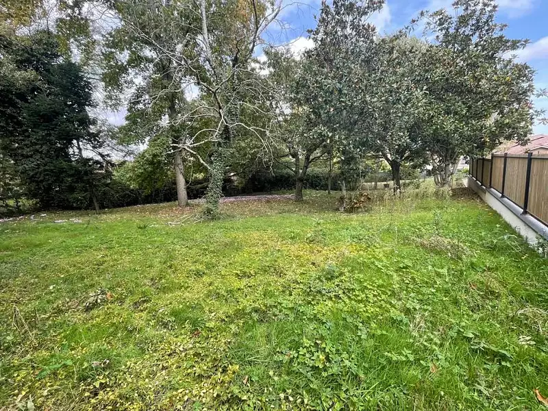 Terrain à bâtir, 569 m² - Castanet-Tolosan (31320)