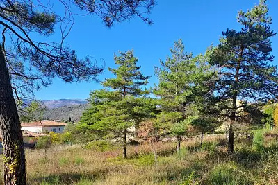 Terrain à bâtir, 611 m²
