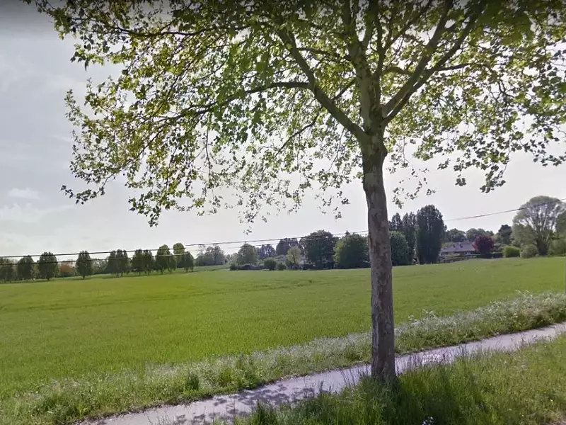 Terrain à bâtir, 1 100 m² - Méré (78490)