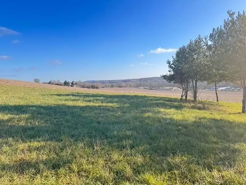 Terrain à bâtir, 1 453 m² - Villetoureix (24600)