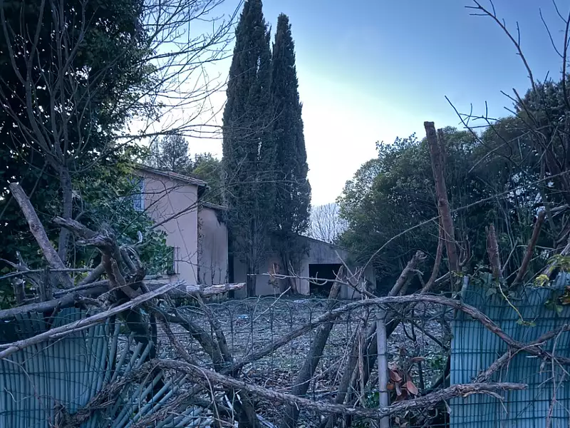 Terrain à bâtir, 807 m² - Lunel (34400)