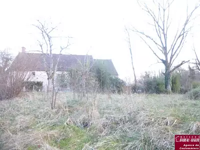 Terrain à bâtir, 635 m²