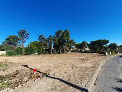 Terrain à bâtir, 300 m²