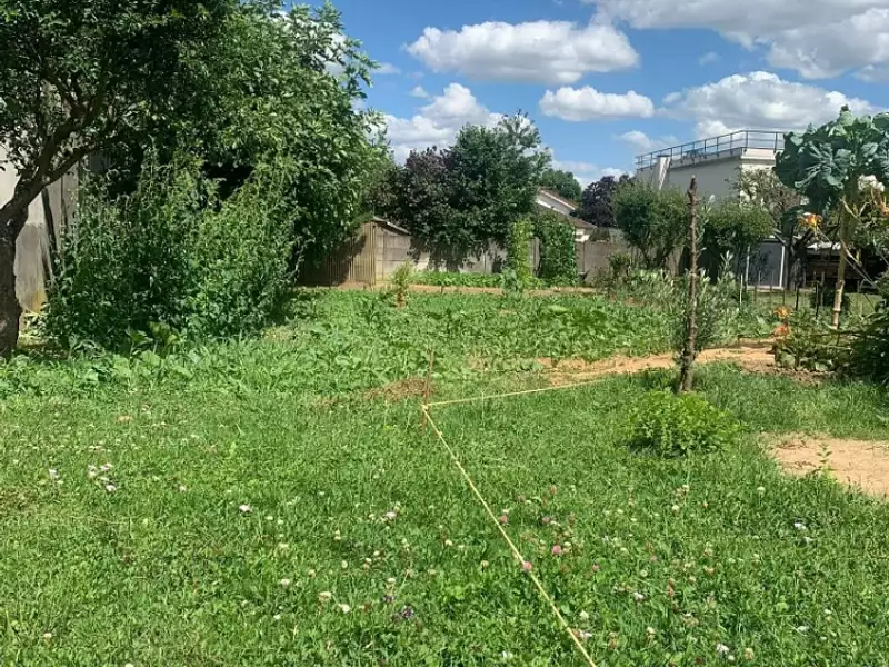 Terrain à bâtir, 1 428 m² - Corbeil-Essonnes (91100)