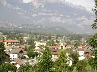 LE CASTELYM