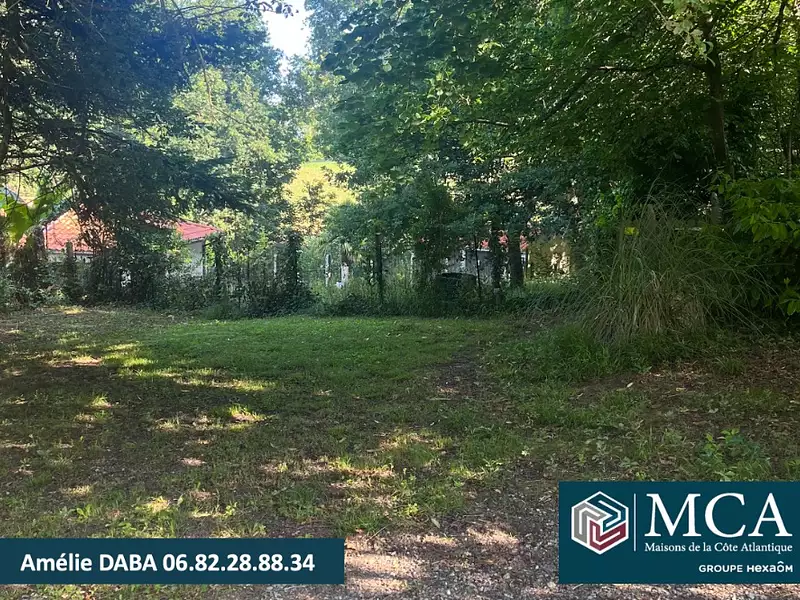 Terrain à bâtir, 2 472 m² - Saint-Martin-de-Seignanx (40390)