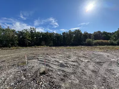 Terrain à bâtir, 650 m²