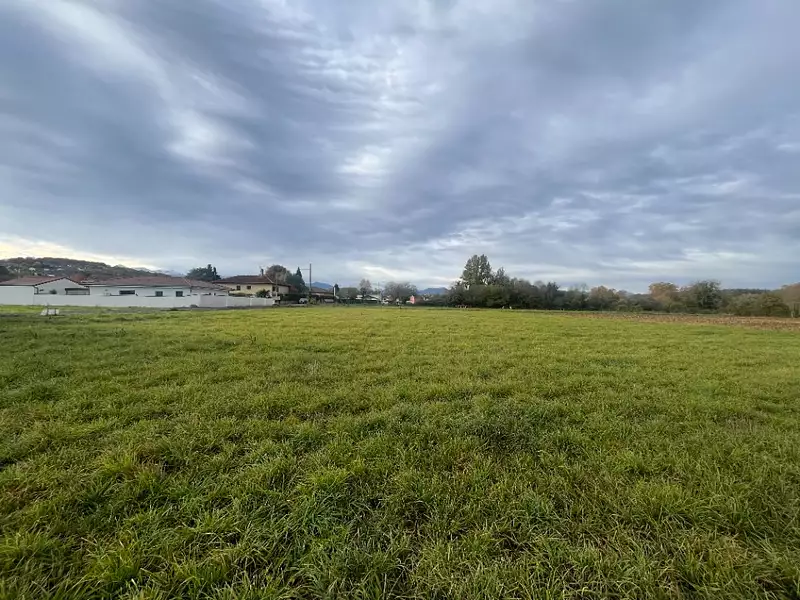 Terrain à bâtir, 1 042 m² - Juillan (65290)