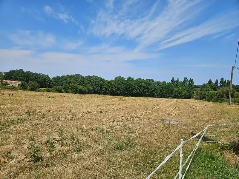 Terrain à bâtir, 1 958 m² - Pineuilh (33220)