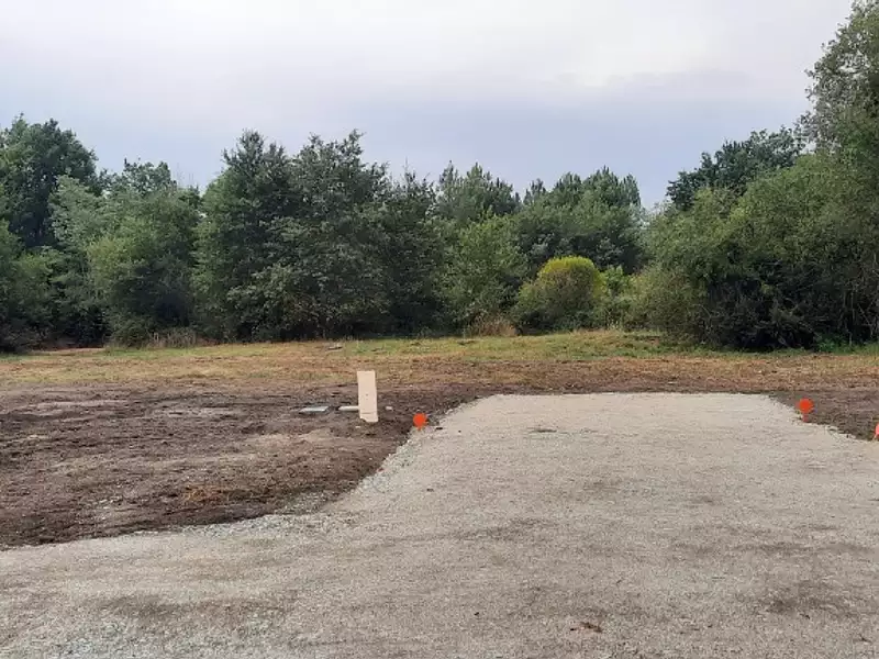 Terrain à bâtir, 610 m² - Mios (33380)