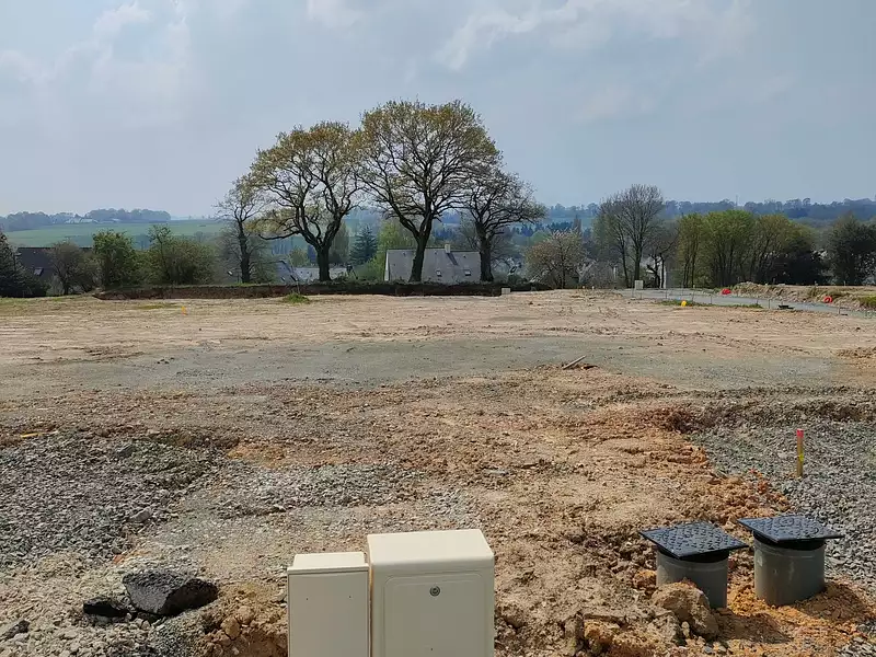 Terrain à bâtir, 285 m² - Montreuil-le-Gast (35520)