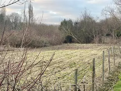 Terrain à bâtir, 1 444 m²
