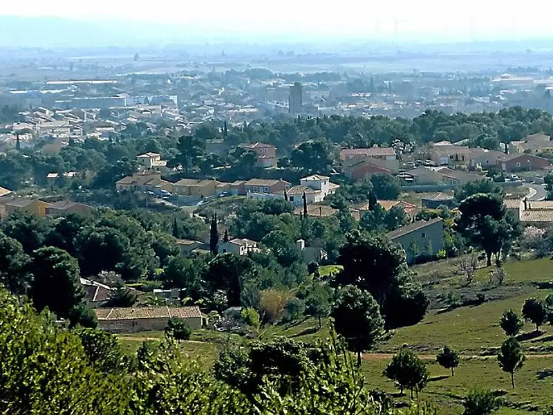 Terrain à bâtir, 450 m² - Lézignan-Corbières (11200)