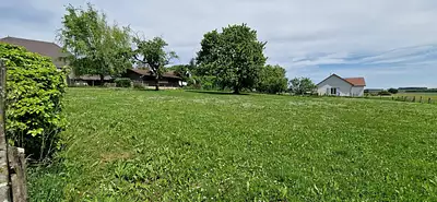 Terrain à bâtir, 1 600 m²